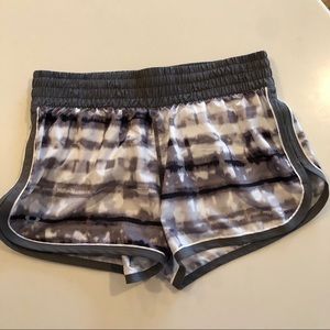 Like New Under Armour Running Shorts